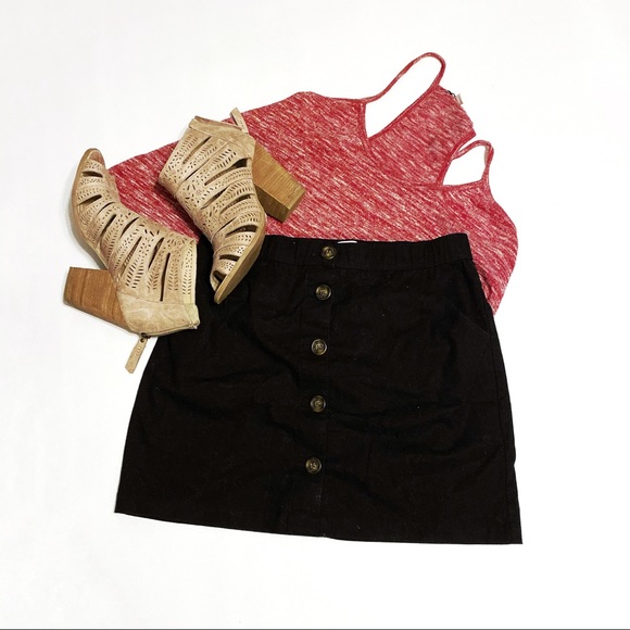 Hollister Dresses & Skirts - Hollister Black Button Down Skirt